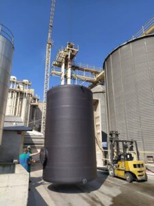 Deposito para almacenamiento de agua en industria de Murcia